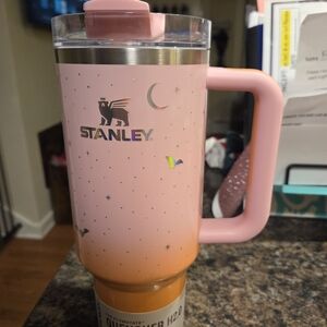 Stanley Spellbound Pink 40oz Quincher H2.0 Tumbler